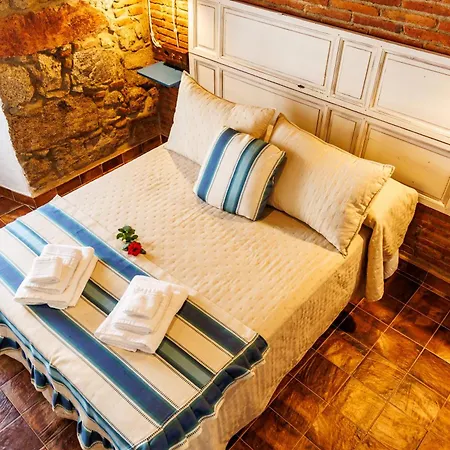 Casa La Antigua Holiday home Cardena
